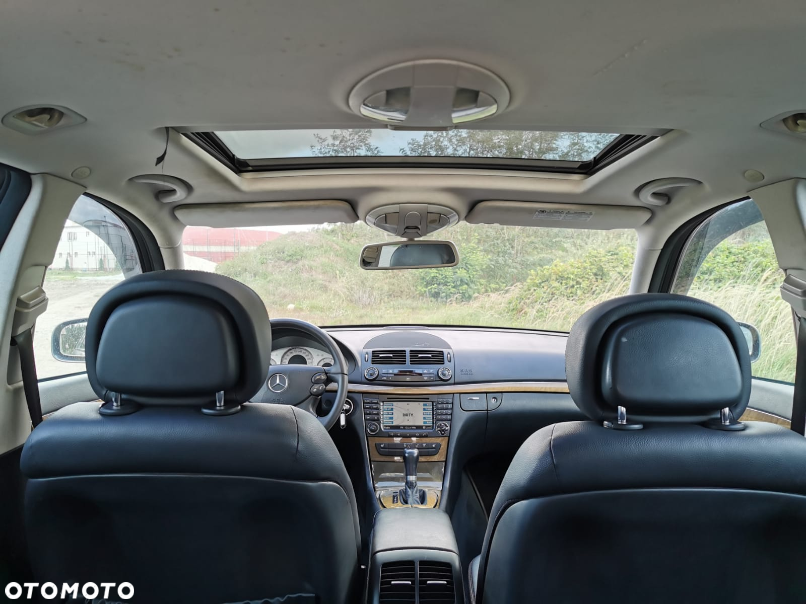 Mercedes-Benz Klasa E 320 CDI 4-Matic Avantgarde - 35