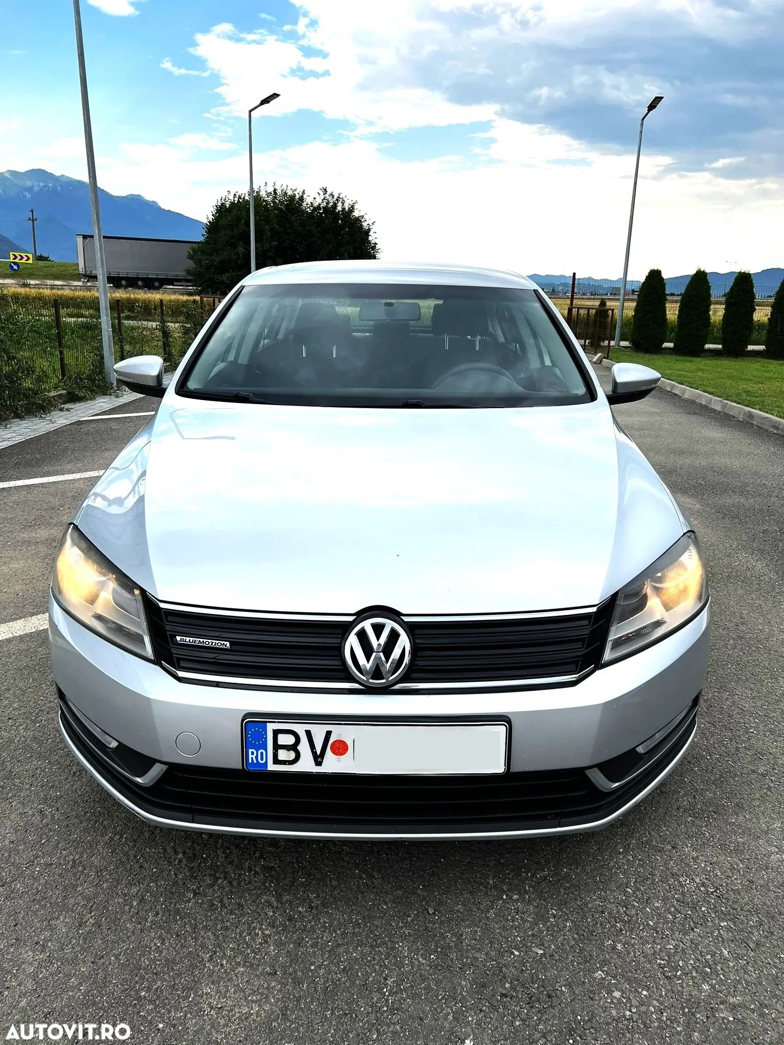 Volkswagen Passat 1.6 TDI BlueMotion - 1