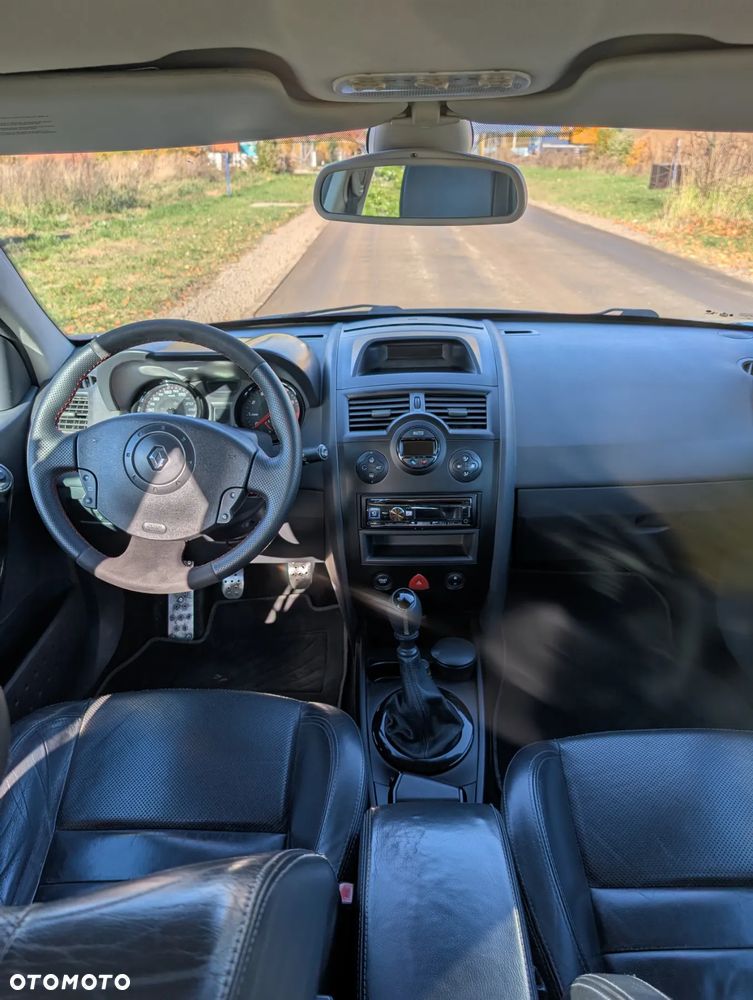 Renault Megane Sport - 15