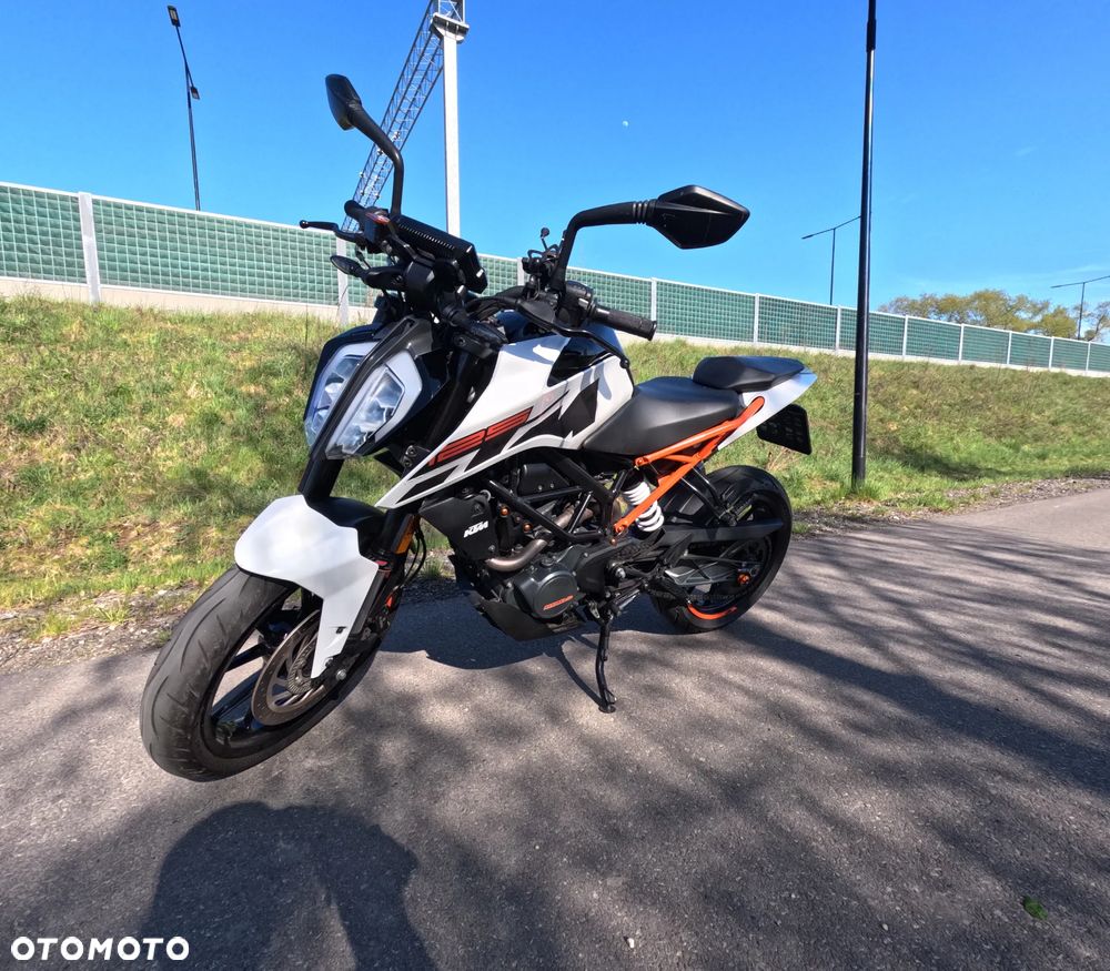 KTM Duke - 1