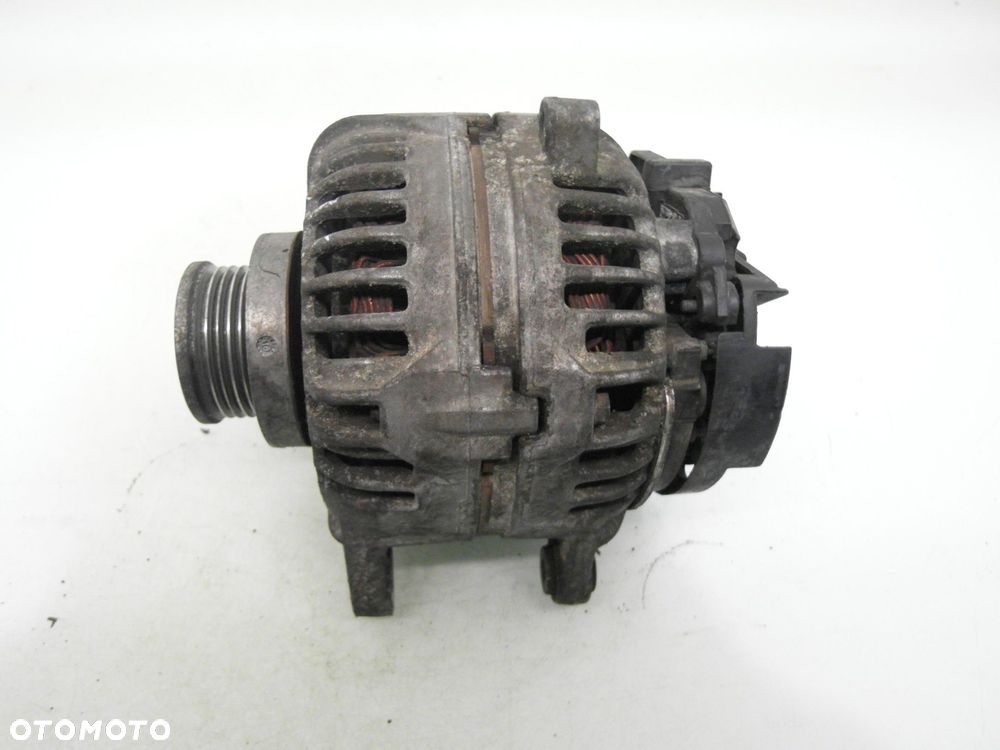 ALTERNATOR RENAULT SCENIC II 1.5 dCi 0124525028 8200122976 - 9