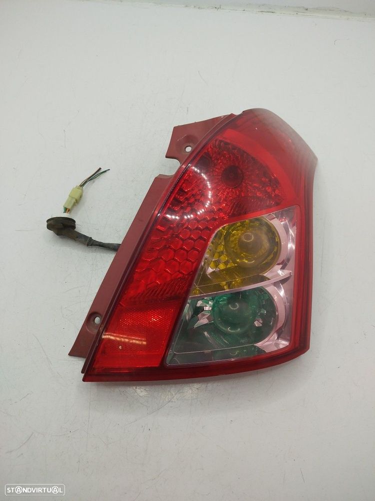Farolim Stop Dto Suzuki Swift Iii (Mz, Ez) - 1
