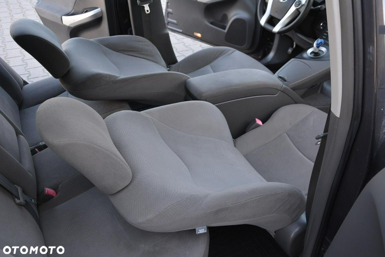 Toyota Prius - 18