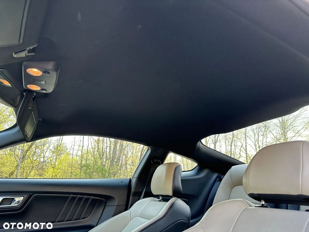 Ford Mustang 5.0 V8 GT - 18