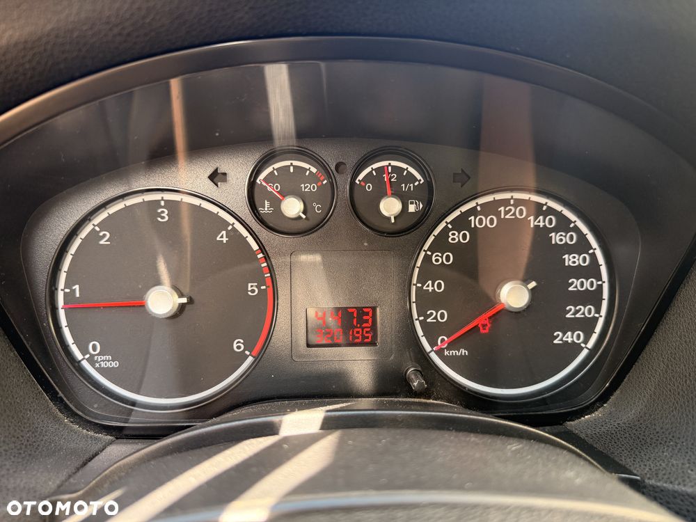 Ford Focus 1.6 TDCi Trend - 12