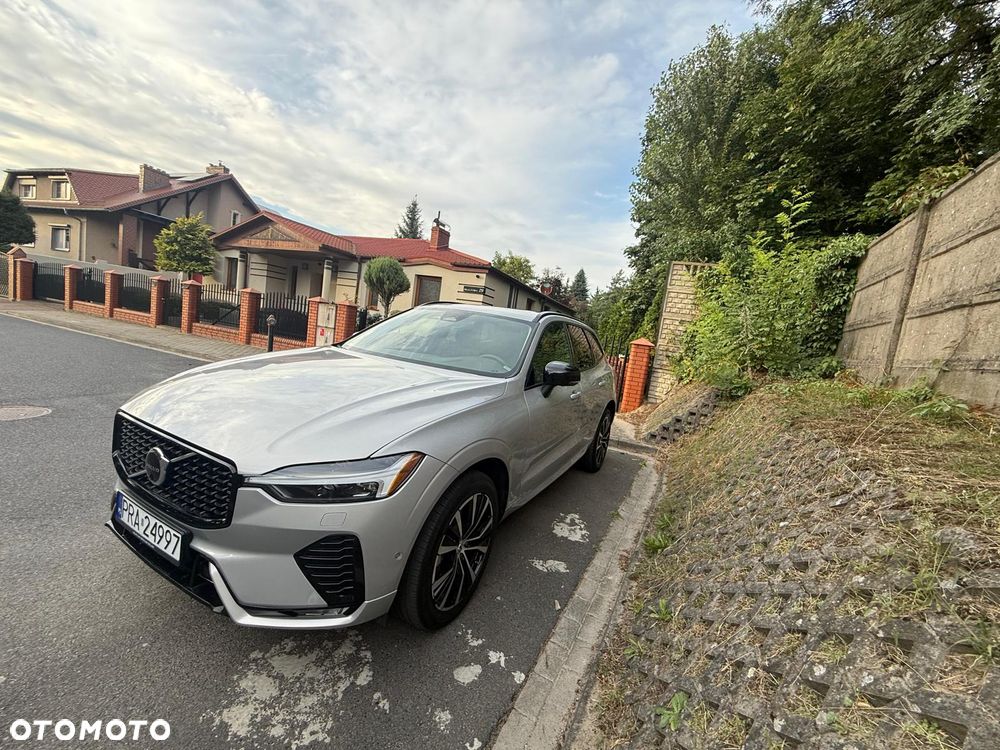 Volvo Xc 60 2023 photo 2