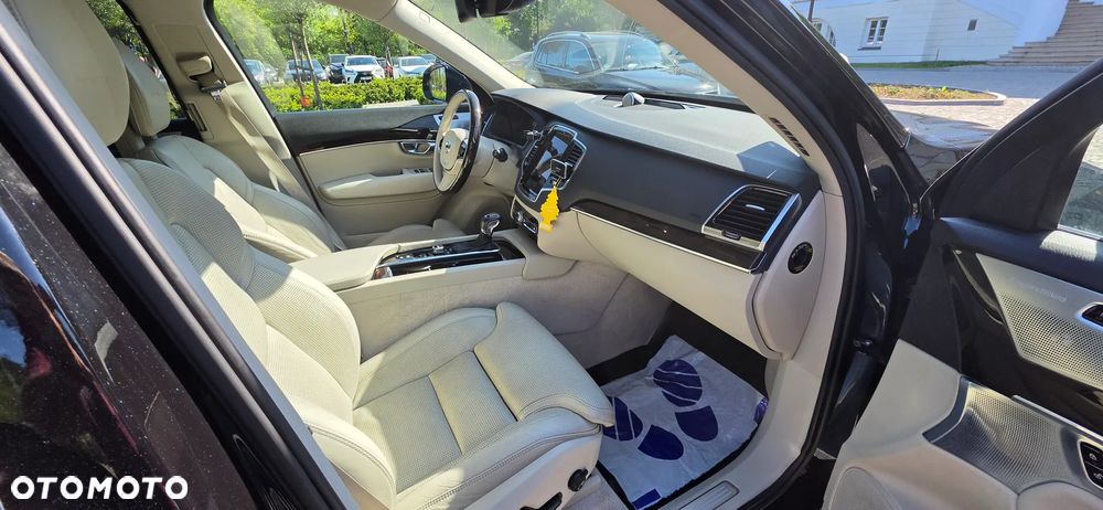 Volvo XC 90 D5 AWD Inscription 7os - 18