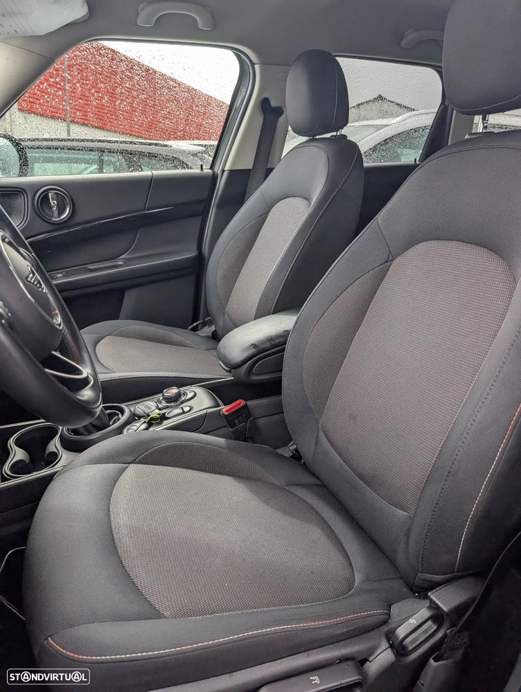 MINI Countryman Cooper SE ALL4 Auto - 15