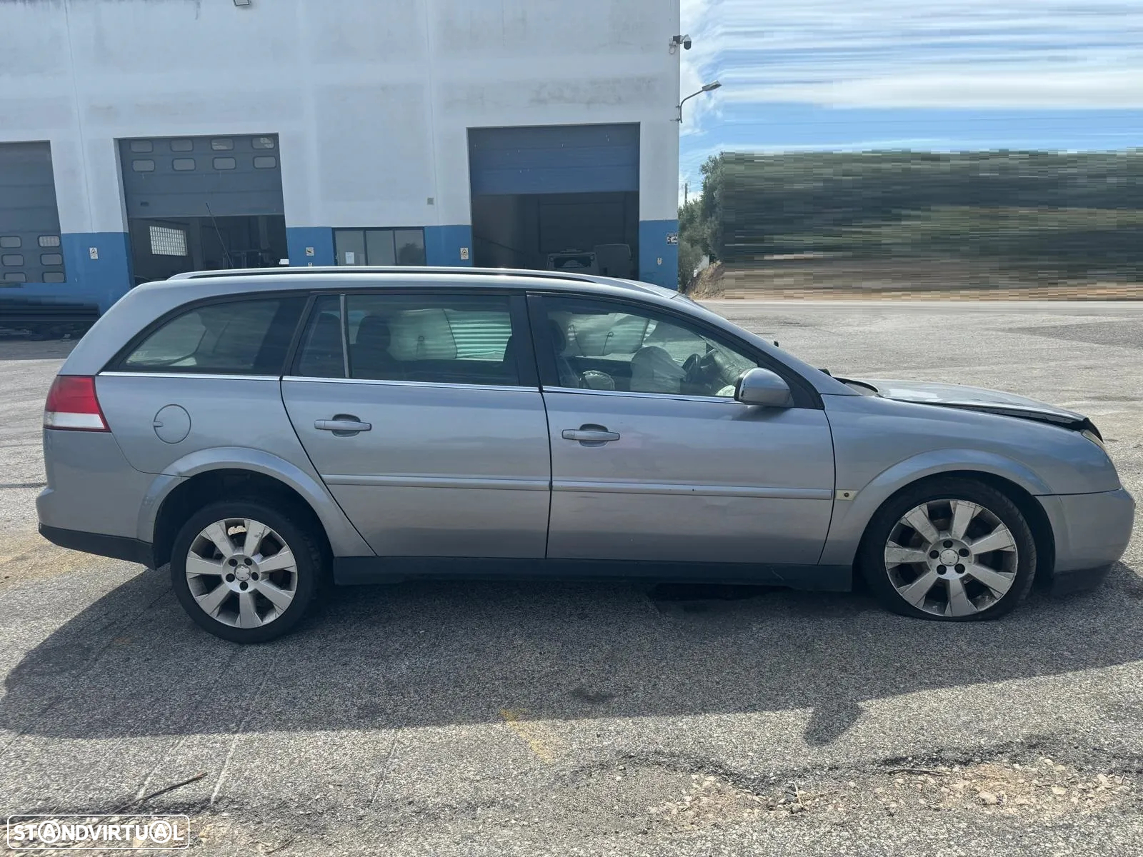 Opel Vectra C Caravan 1.9 CDTI de 2004 para peças - 4