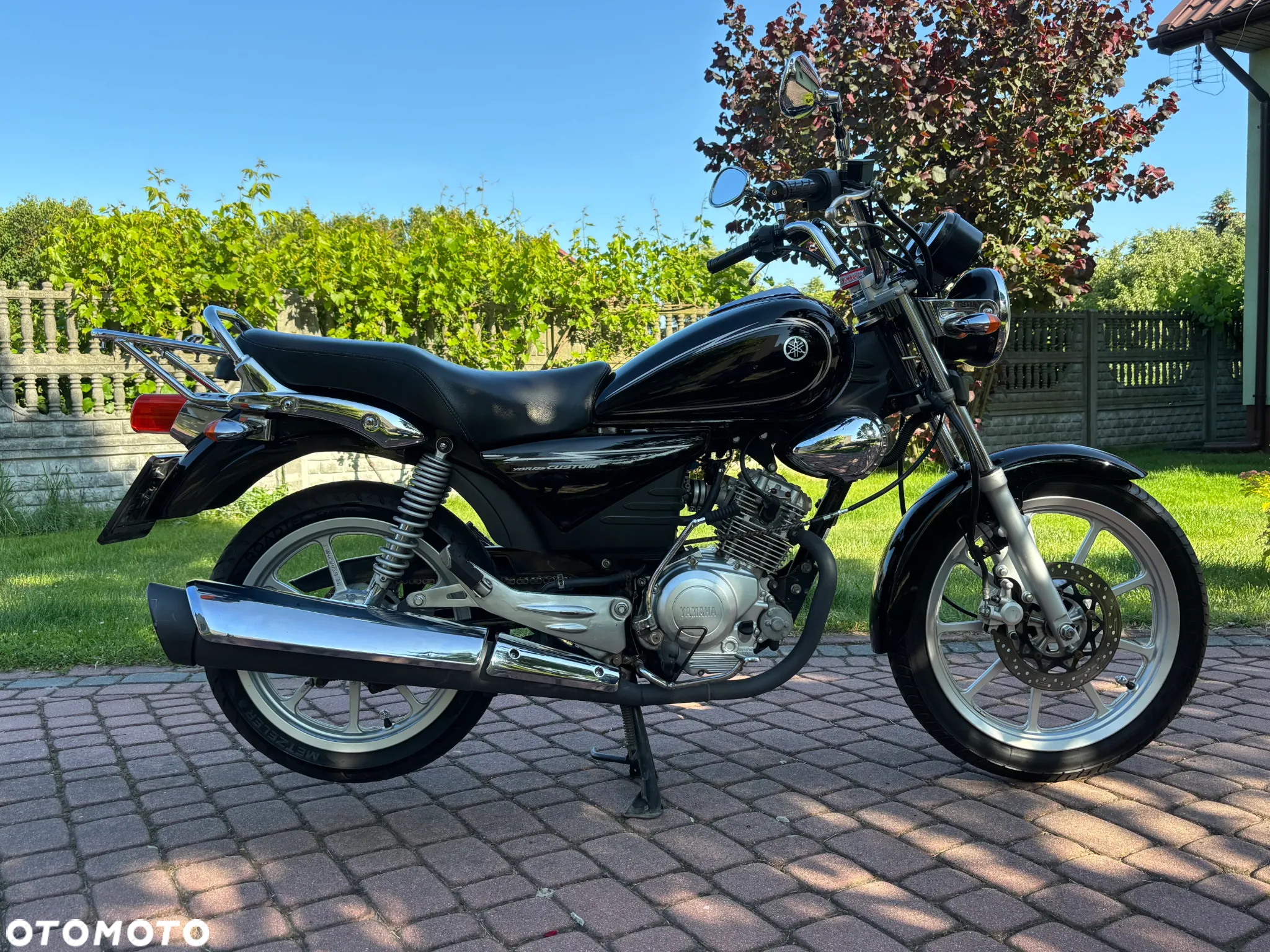 Yamaha YBR - 7