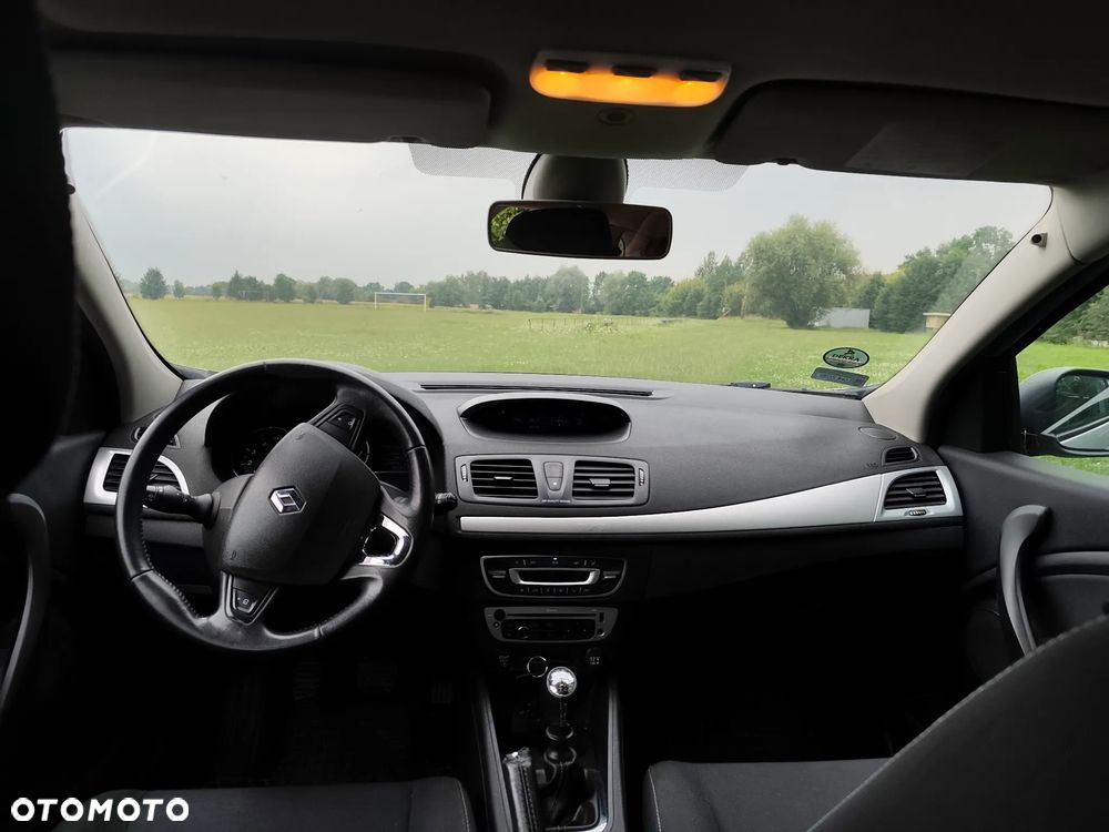 Renault Megane 1.5 dCi Bose - 6