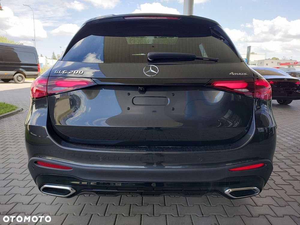 Mercedes-Benz GLC - 6