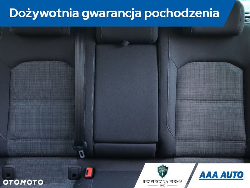 Volkswagen Passat Variant - 12