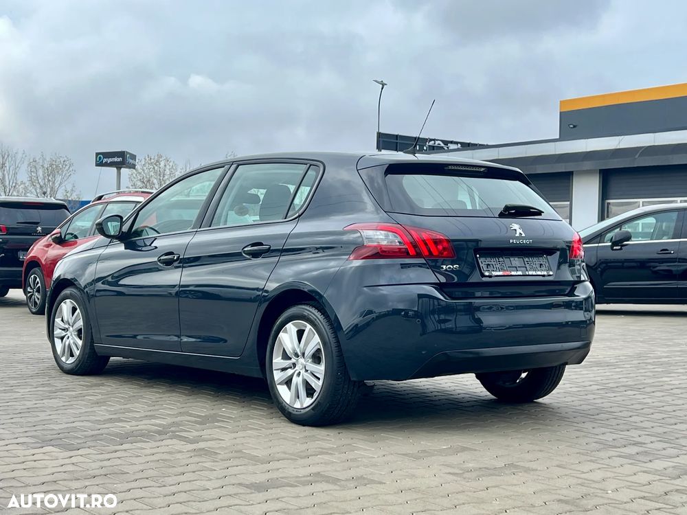 Peugeot 308 1.2 L PureTech Turbo S&S Active - 11