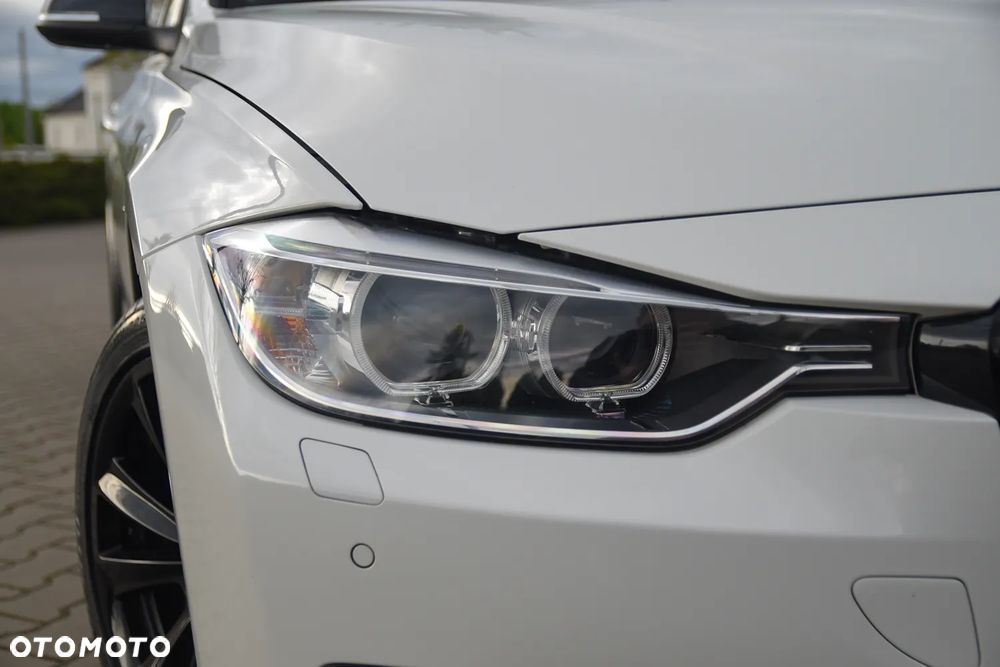 BMW Seria 3 316i - 4