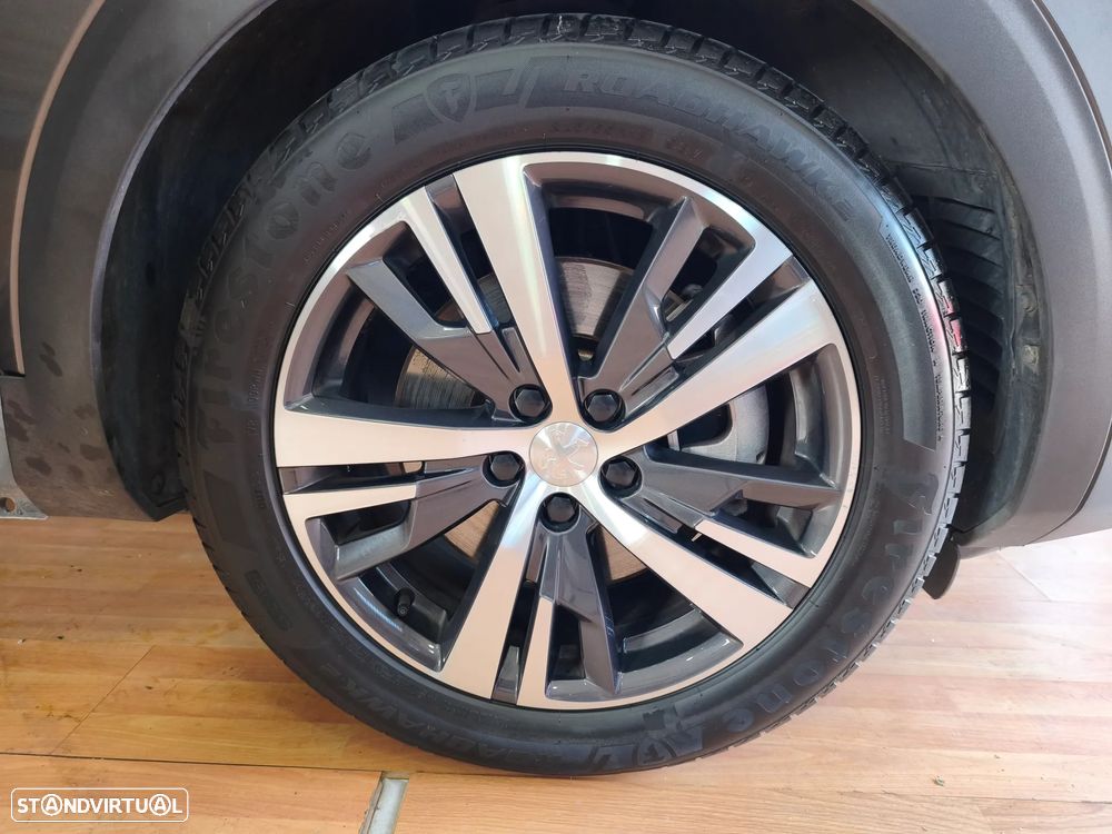 Peugeot 3008 225 e-EAT8 Allure Pack - 57