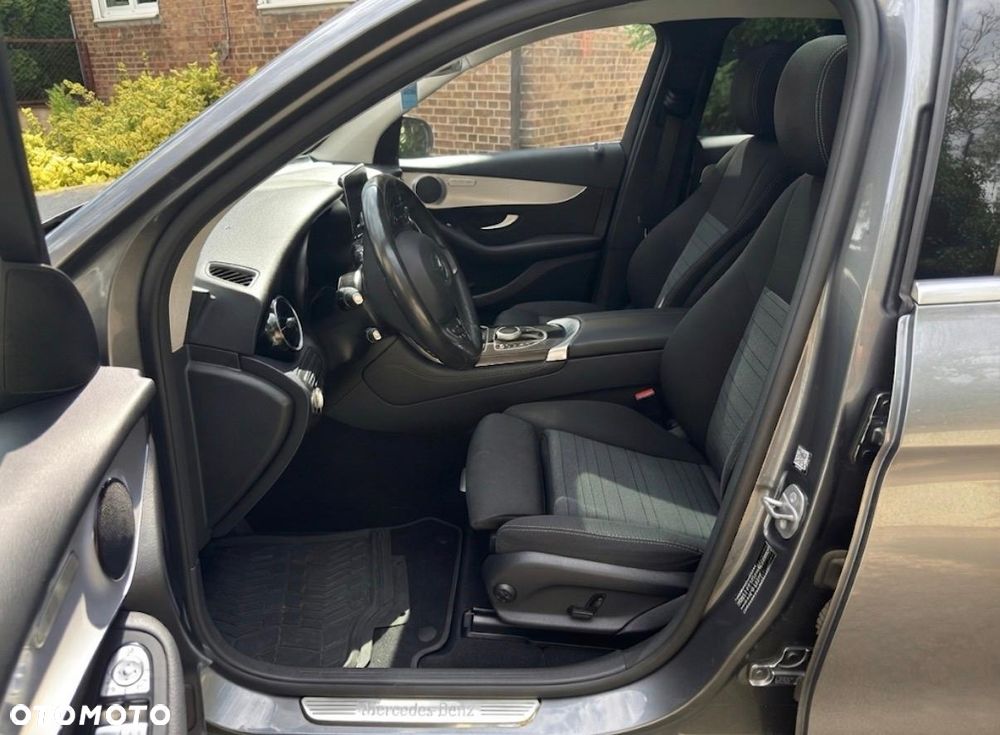 Mercedes-Benz GLC 220 d 4-Matic - 10