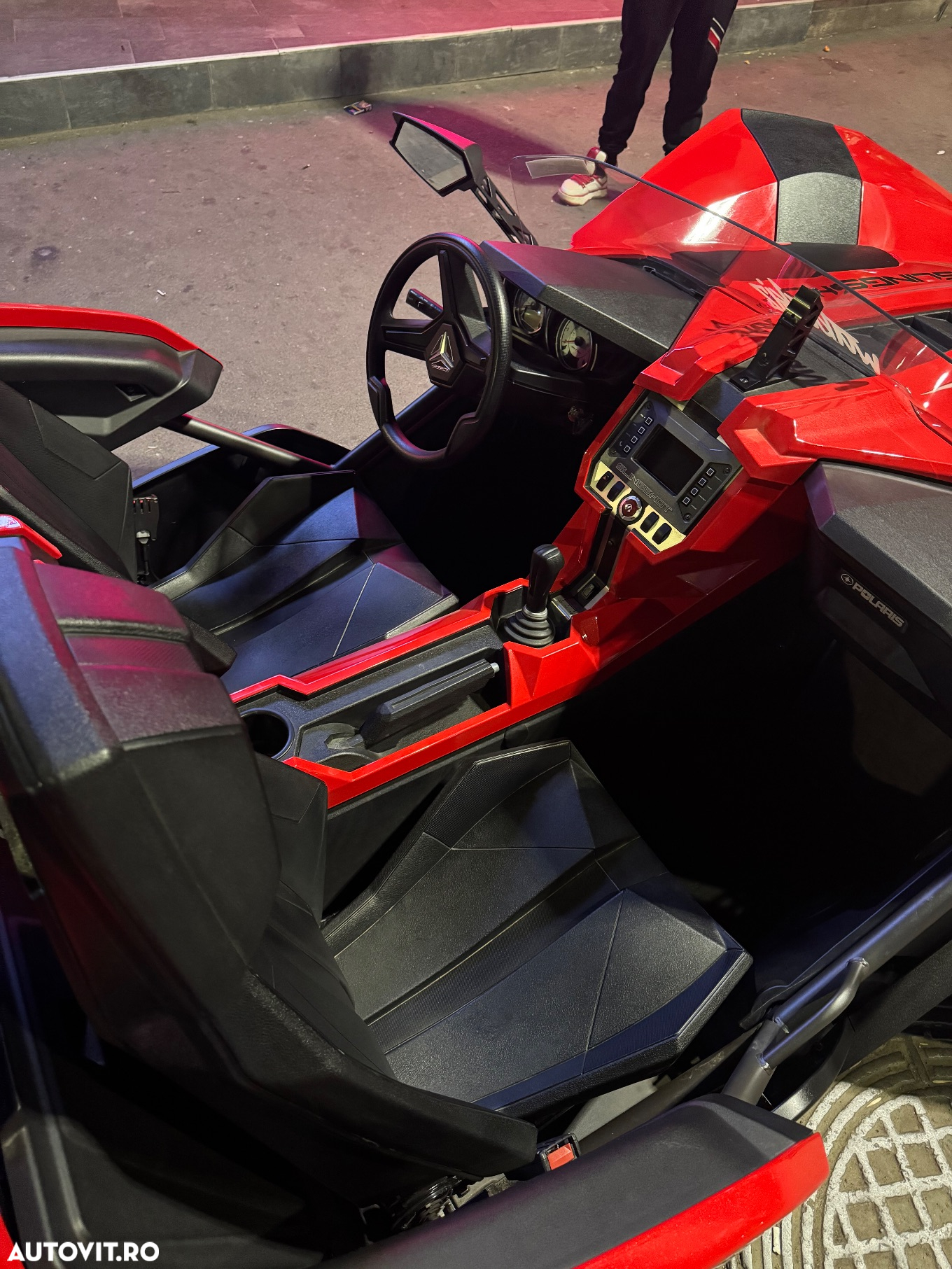 Polaris Slingshot - 4