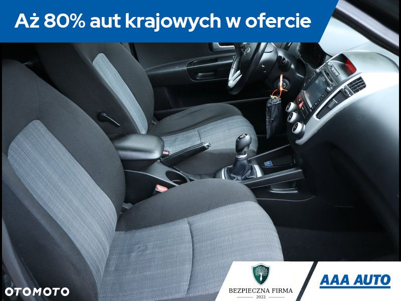 Kia Ceed - 10
