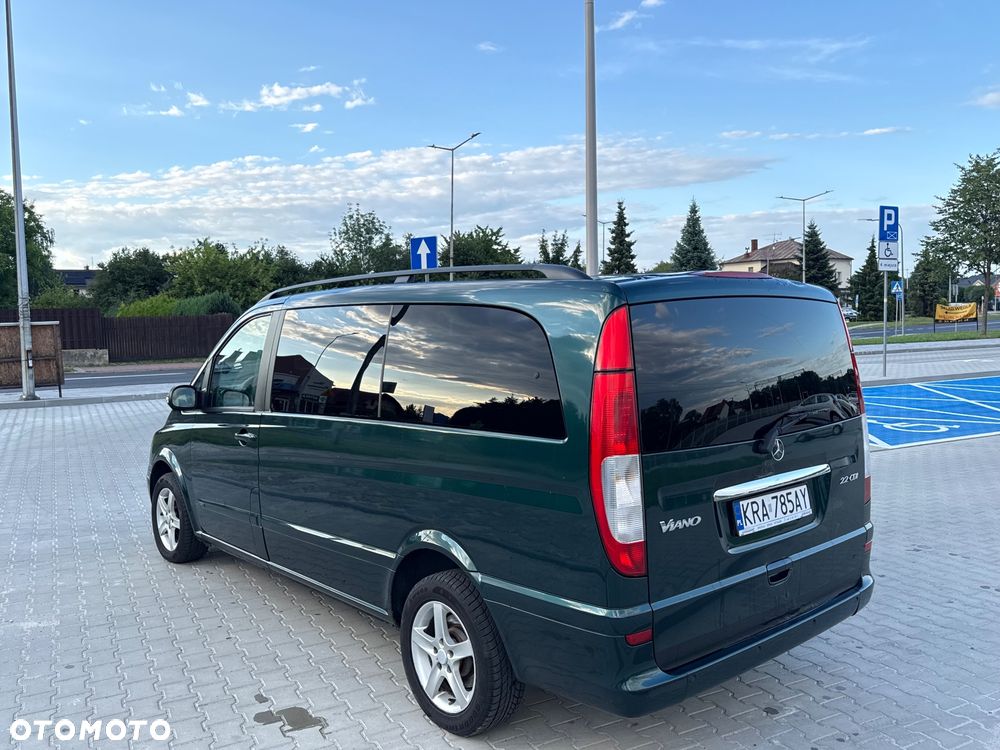 Mercedes-Benz Viano - 1