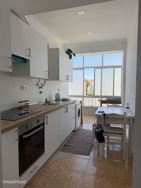 Alugo apartamento Laranjeiro - Grande imagem: 3/4