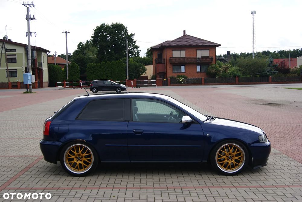 Audi A3 1.8T Ambition - 8