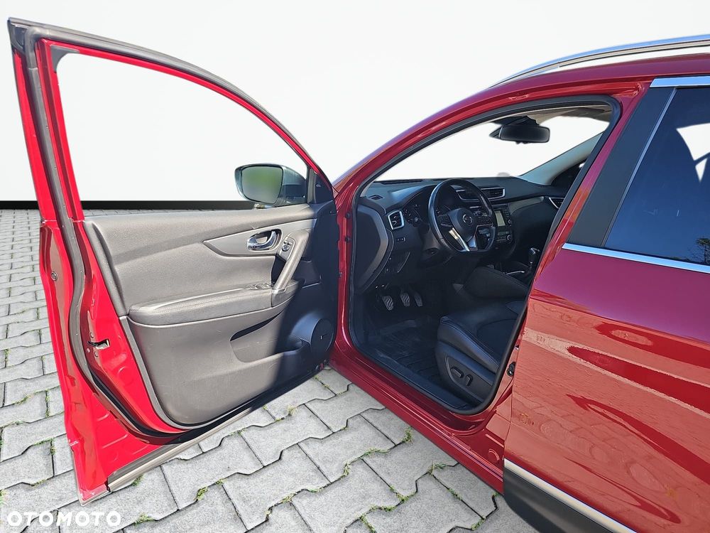 Nissan Qashqai 1.6 DIG-T Tekna - 8