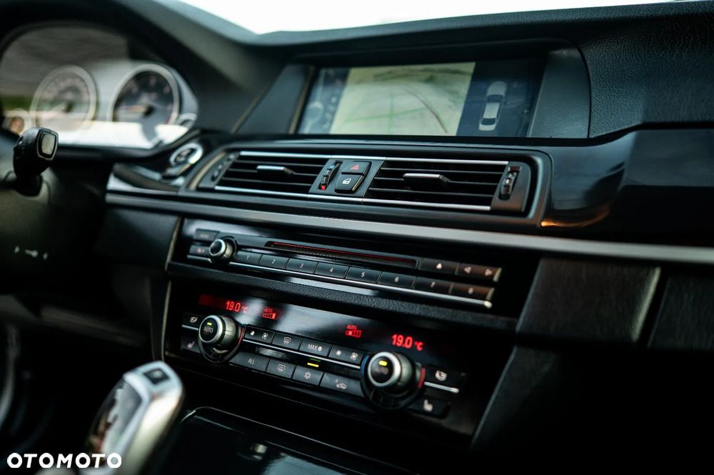 BMW Seria 5 - 13