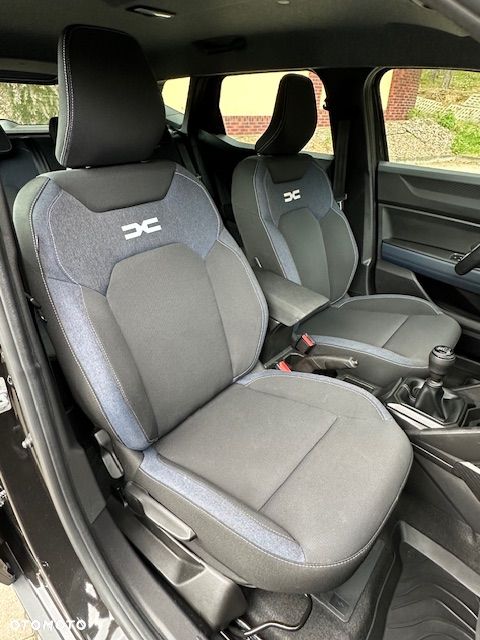 Dacia Duster 1.2 TCe mHEV Journey - 38