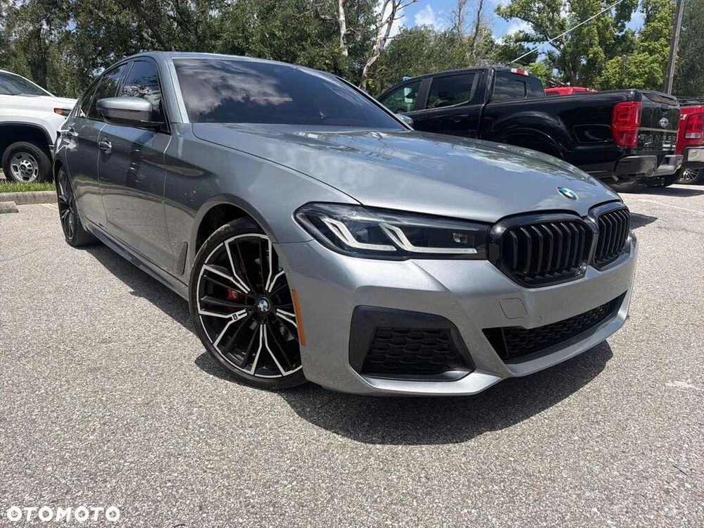 BMW Seria 5 530i - 5