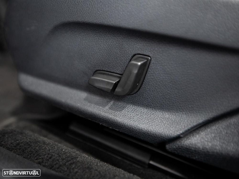 Mercedes-Benz E 300 de Avantgarde - 16