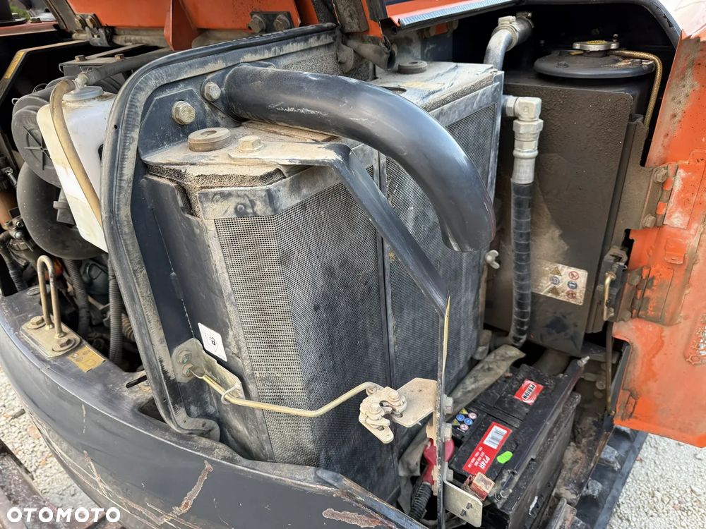 Hitachi ZAXIS ZX 27-3 27 / 2012 ROK / TYLKO 3567 MTH! / PIĘKNA / Z NIEMIEC / W CAŁOŚCI ORYGINAŁ / 303.5 301 302 303 302.7 PC 30 27 KX - 21