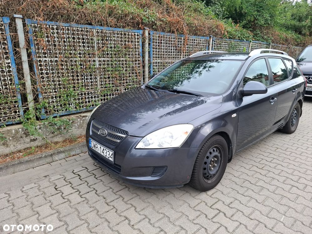 Kia Ceed 1.6 Crdi Comfort - 16