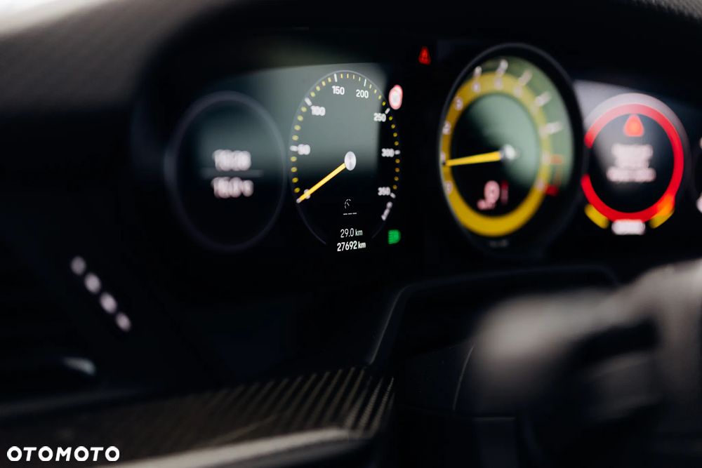 Porsche 911 GT3 Touring PDK - 30