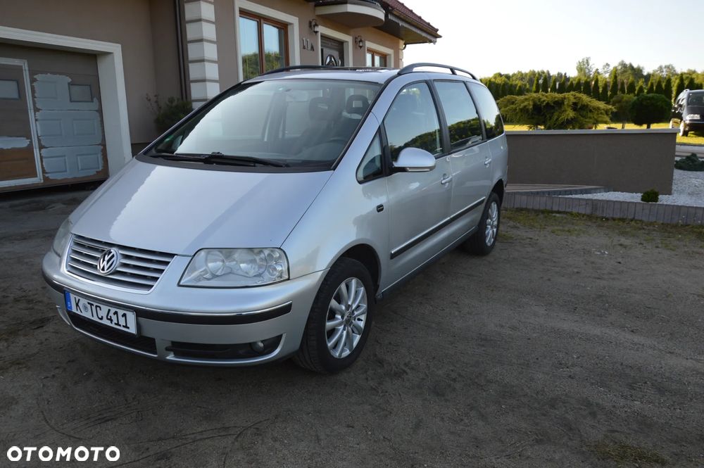 Volkswagen Sharan 2.0 TDI Sportline - 1