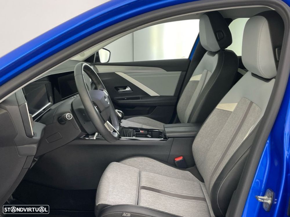 Opel Astra 1.5 D Elegance - 11