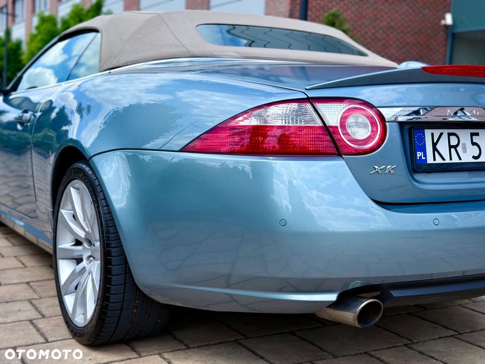 Jaguar XK - 40