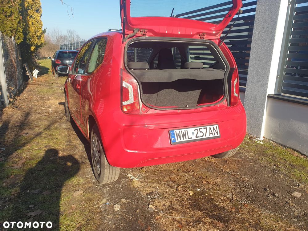 Volkswagen up! move - 7