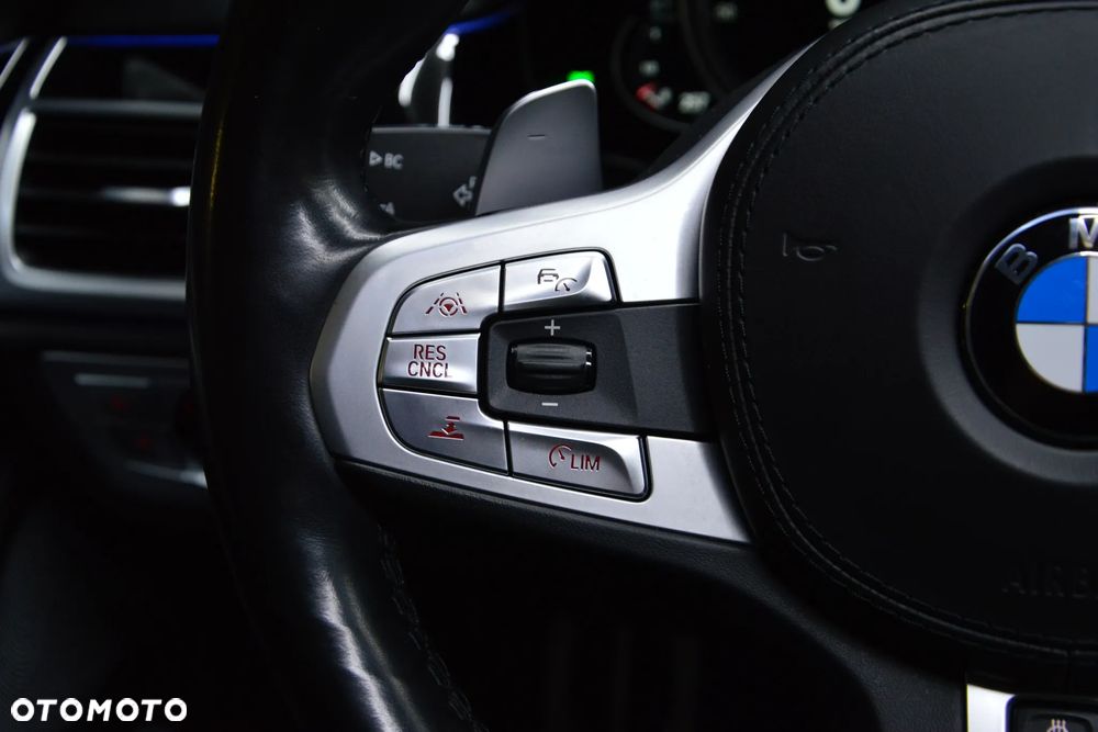 BMW Seria 7 750d xDrive sport - 27
