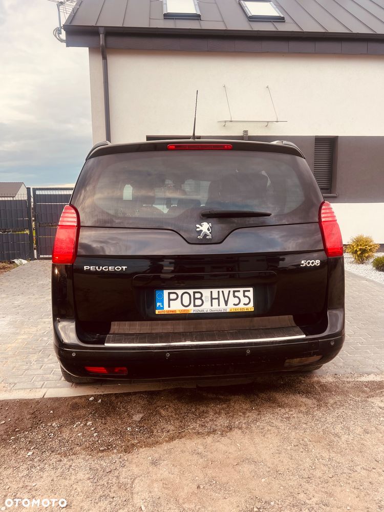 Peugeot 5008 HDI 150 Allure - 3