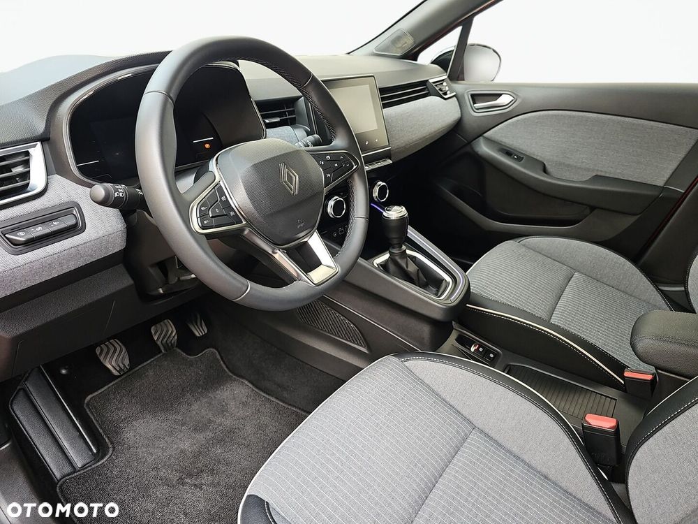 Renault Clio - 15