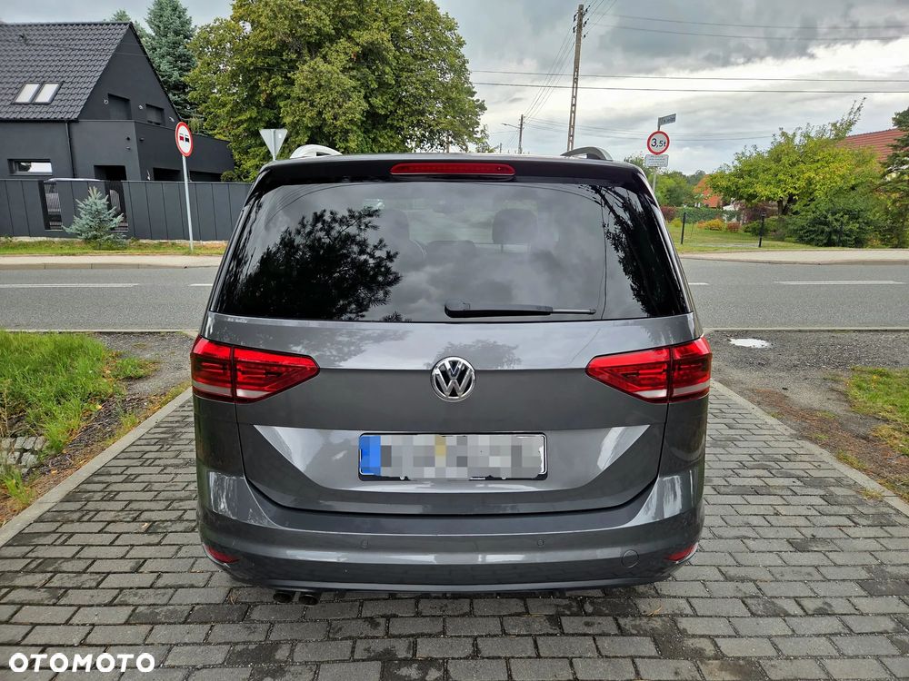 Volkswagen Touran 2.0 TDI BMT Highline - 8