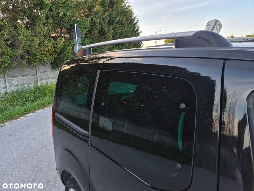 Peugeot Partner HDi FAP 110 Premium - 26