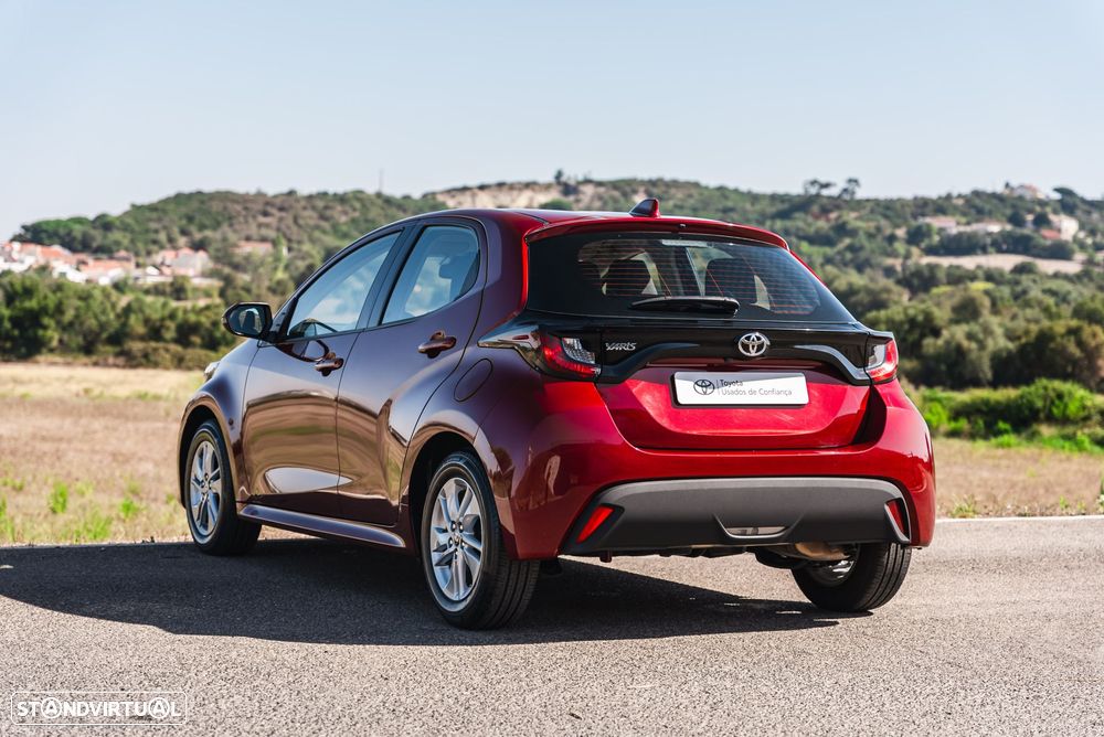 Toyota Yaris 1.0 VVT-i Comfort Plus - 2