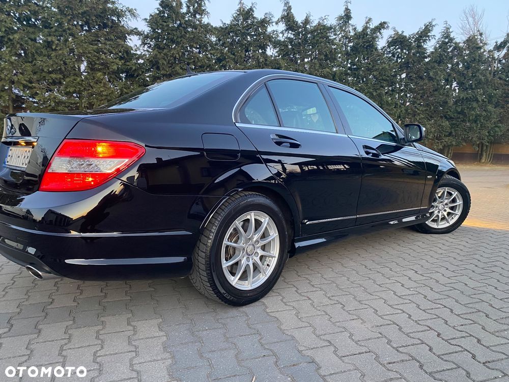 Mercedes-Benz Klasa C 320 CDI Avantgarde 4-Matic - 4