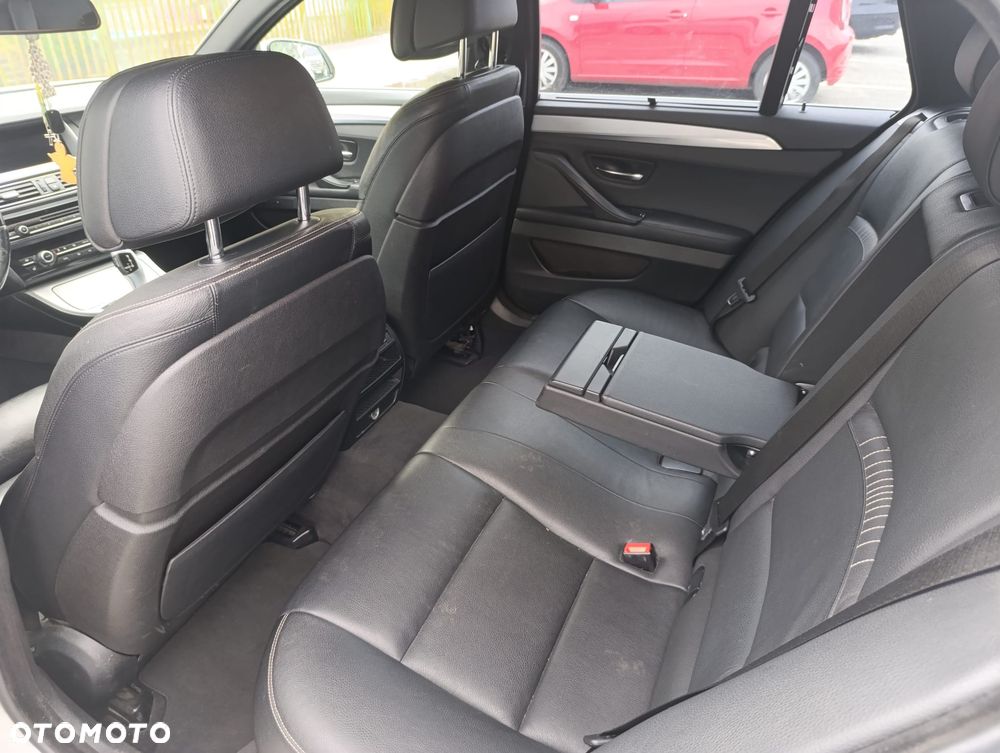 BMW Seria 5 520d - 7