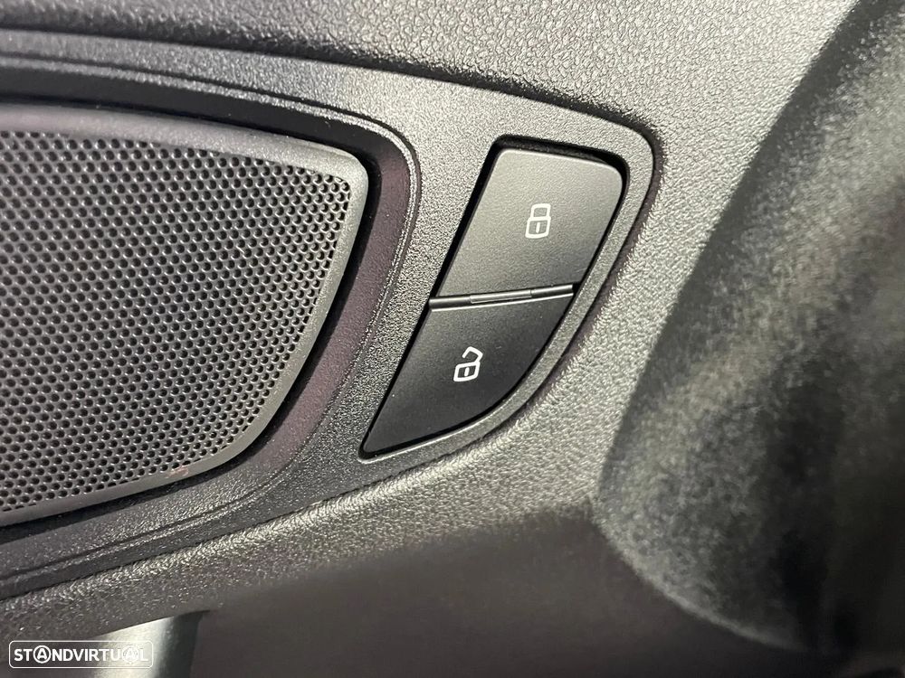 Audi A1 1.2 TFSI Attraction - 12