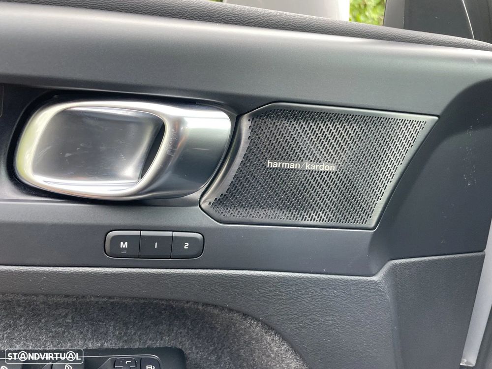Volvo XC 40 1.5 T5 PHEV Plus Bright - 8