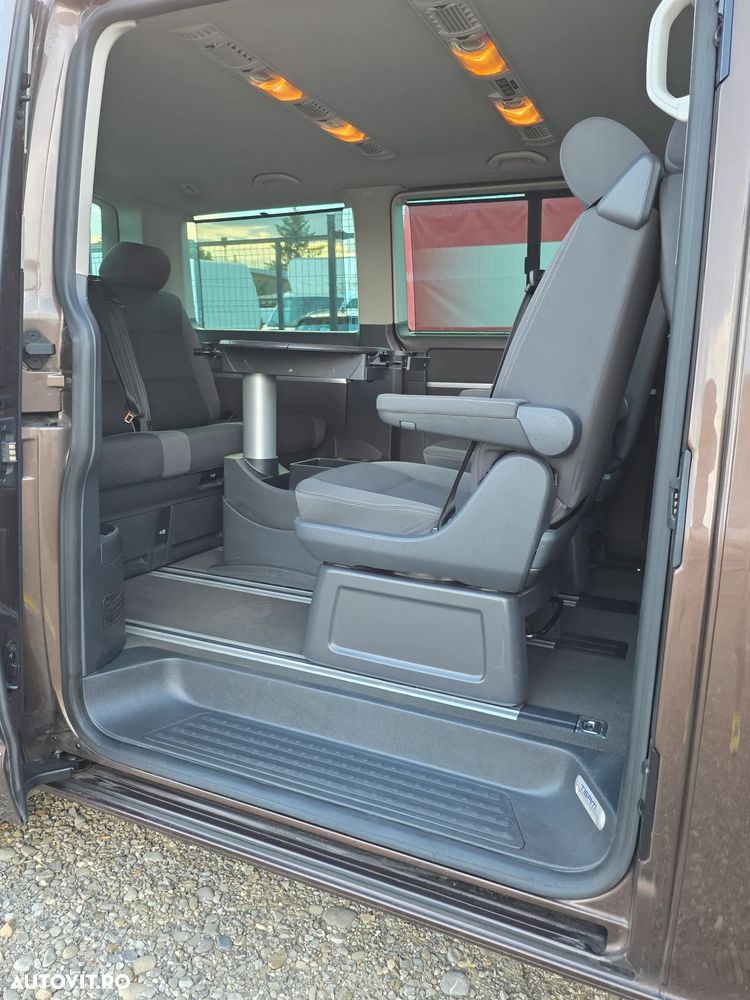 Volkswagen Multivan - 7