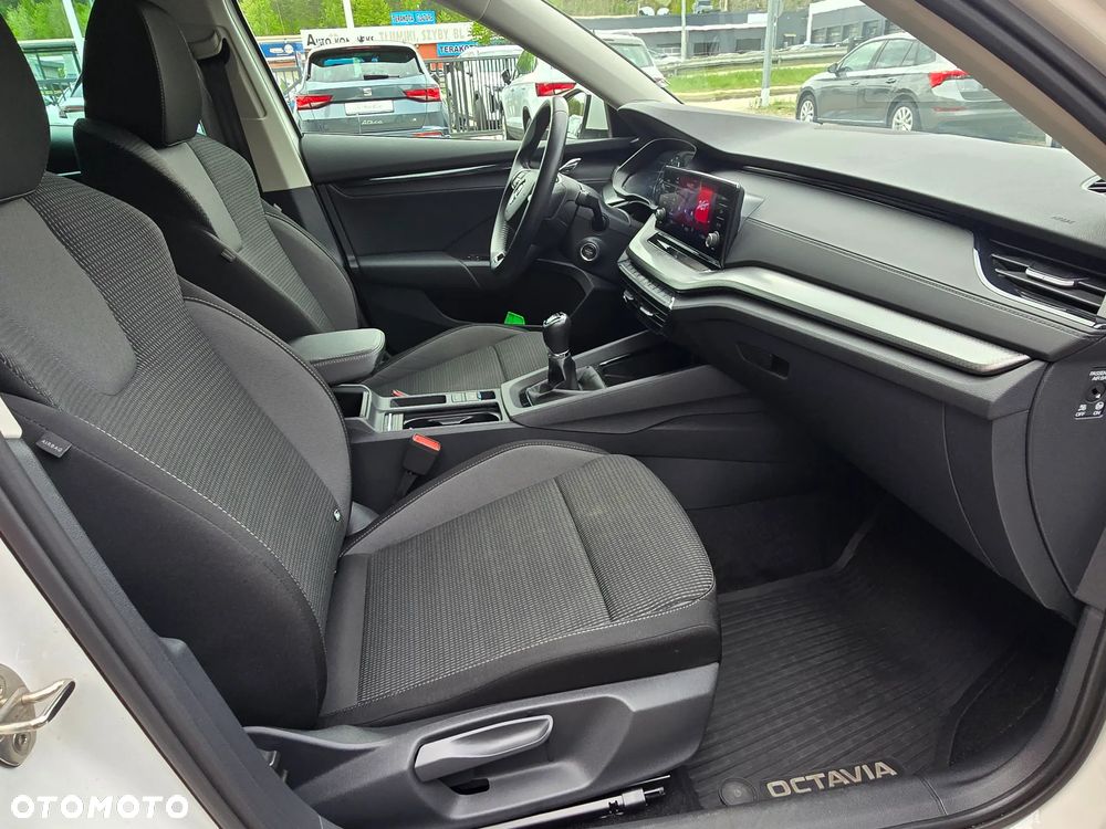 Skoda Octavia 1.5 TSI ACT Ambition - 12